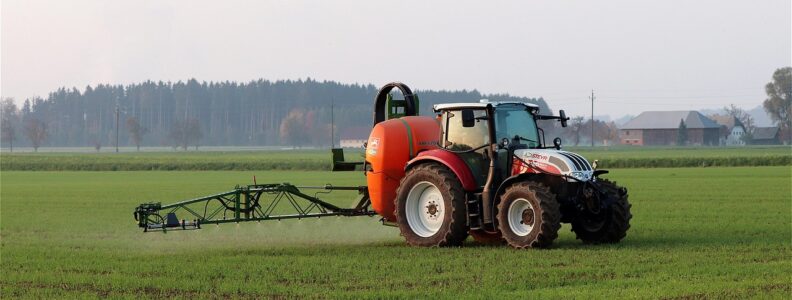 Wiosenny plan prowadzenia upraw – jak połączyć nawożenie, monitoring i ochronę roślin